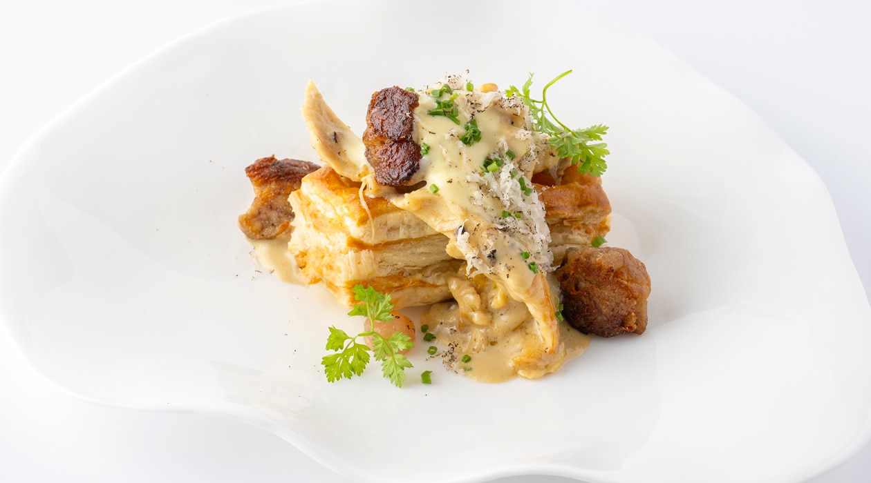 Vol-au-vent au ris de veau, échalote aigre-douce et truffe - Recette